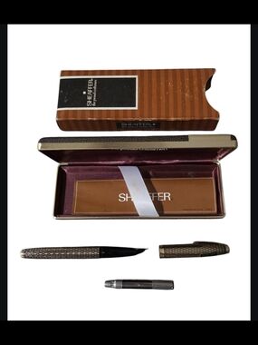 Vintage Sheaffer Imperial Sovereign 14K Gold Fountain Pen